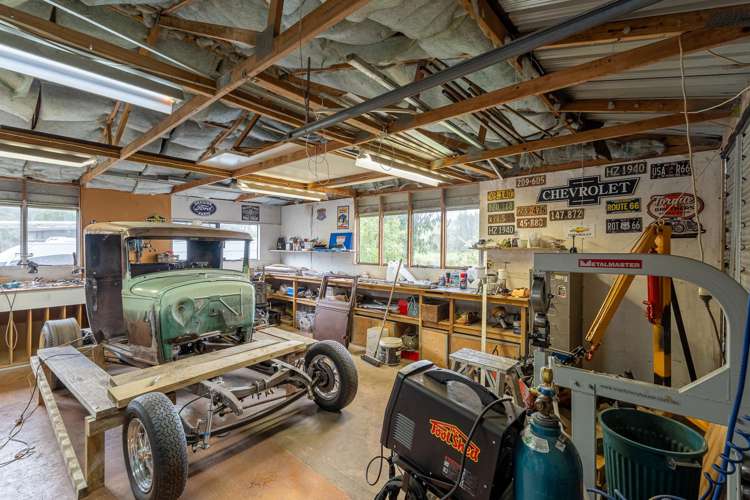 17 Cemetery Road Kuaotunu_22