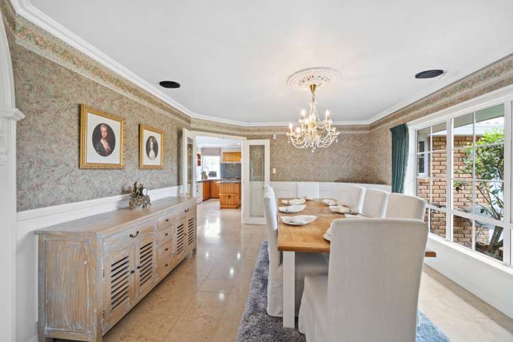 28 Manor Park Sunnyhills_15