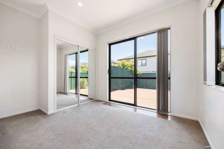 4 Eastfield Avenue Flat Bush_20