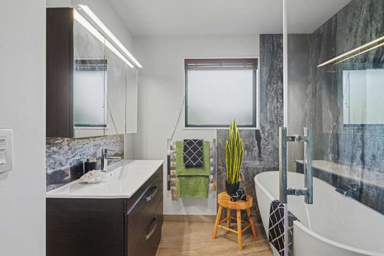 7 Baltic Place Northwood_13