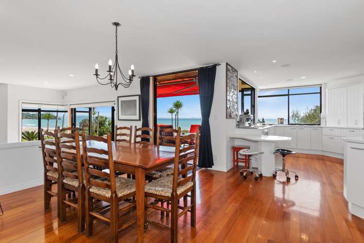 10 Breadalbane Place Langs Beach_9