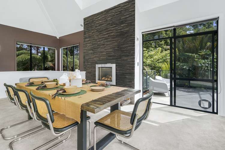 939 River Road Queenwood_7