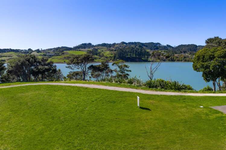 9 Te Huinga Lane Raglan_18