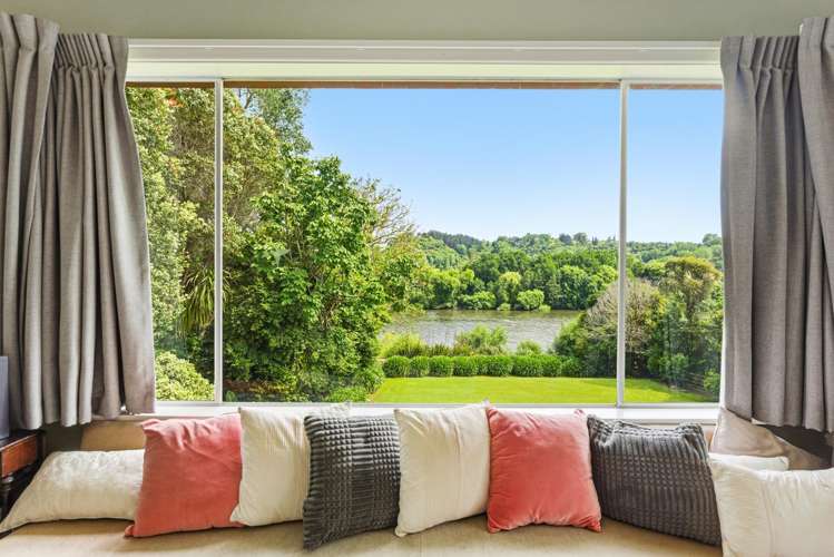 21 Riverbank Road Okoia_13