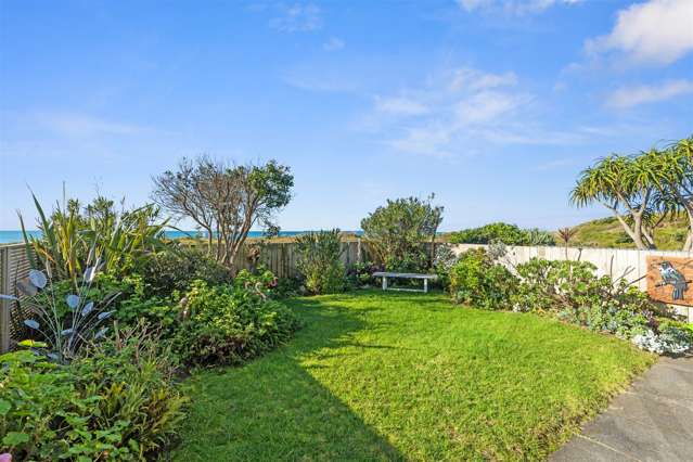 1/161B Oceanbeach Road Mt Maunganui_4