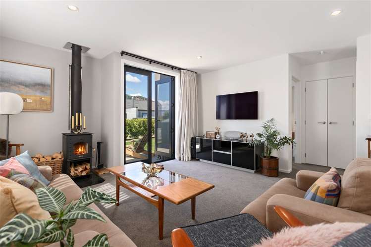 4 Leaning Rock Lane Wanaka_1