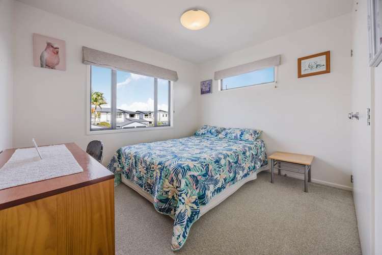 5/2 Armoy Drive East Tamaki_10