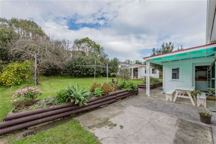6 Konini Road Titirangi_27