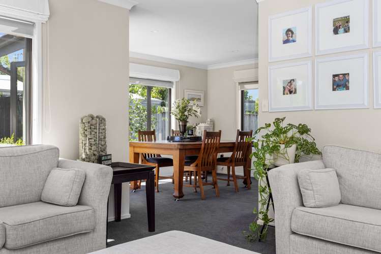 2/11 Te Aute Road Havelock North_11