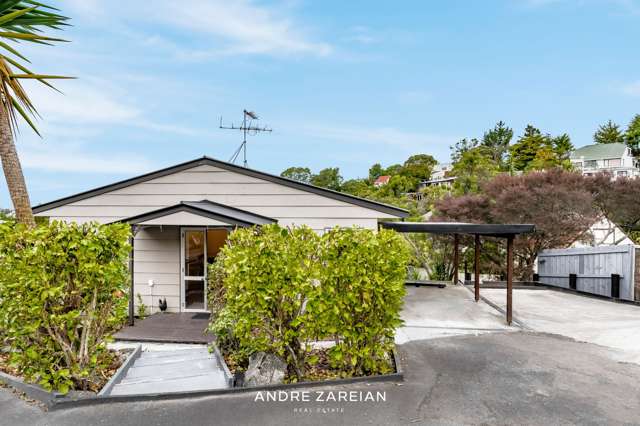 2/155 Oaktree Avenue Browns Bay_1