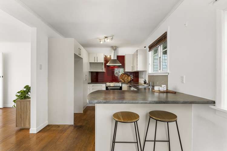 1/263 Glenfield Road Hillcrest_10