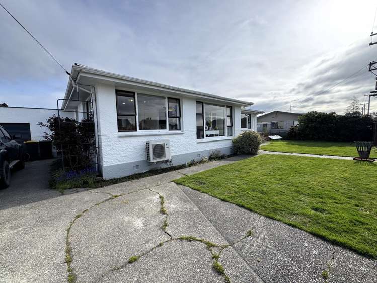 5 Duthie Street Milton_26