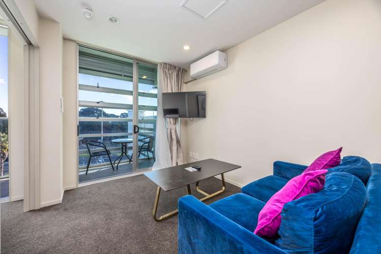 410/17 Amersham Way_3