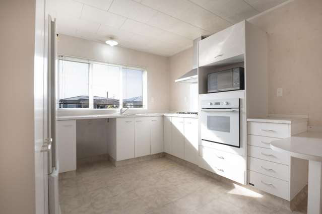 809A Queen Street East Parkvale_2