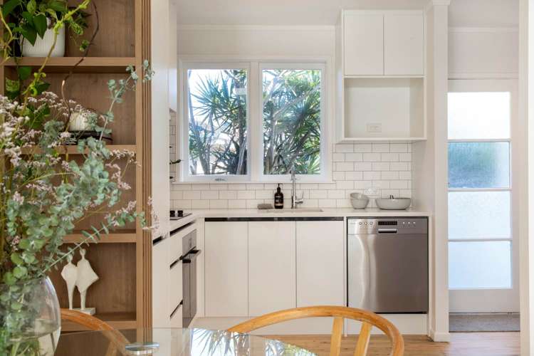 2/18 Holly Street Avondale_8