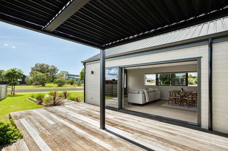 2 Motutere Drive Matarangi_6