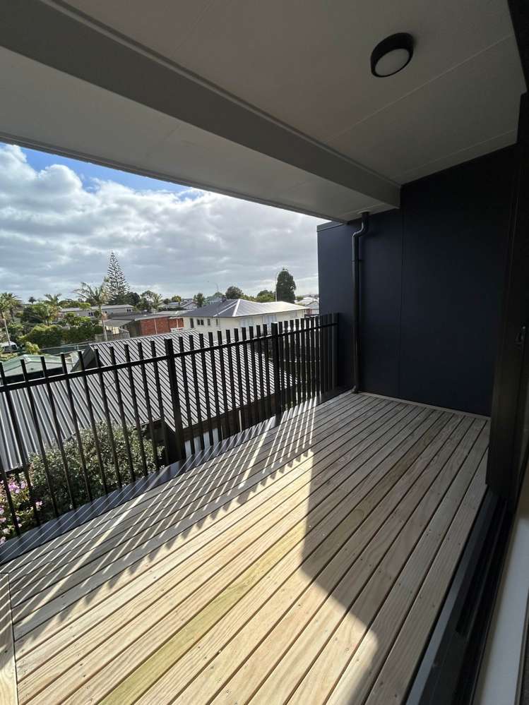 7/16 Treasure Lane Te Atatu South_8