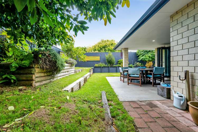 28 Paynters Avenue Strandon_30