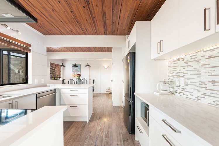 150 Prince Regent Drive Half Moon Bay_11