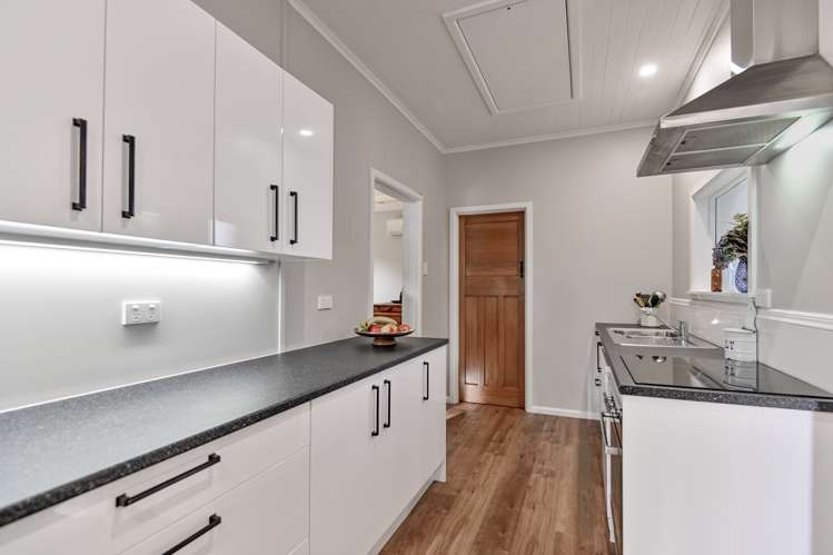 207 Murdoch Road East Akina_10