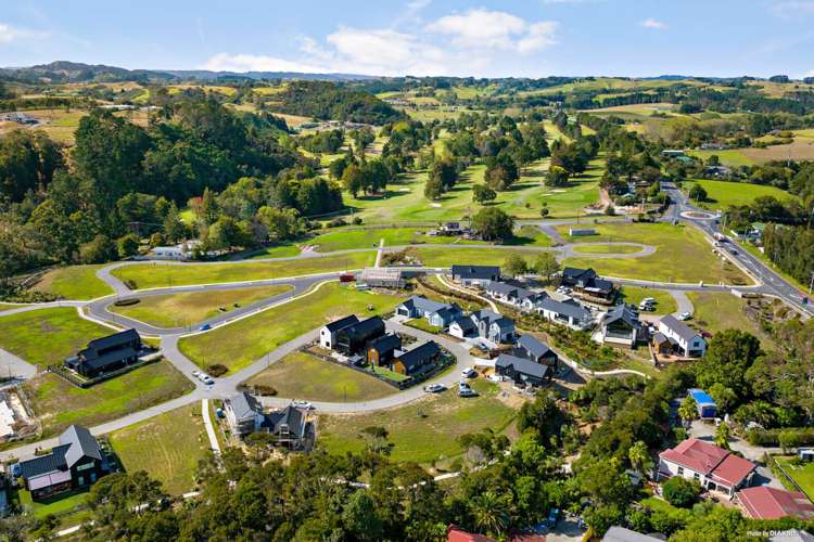 8 Hirere Road Whitford_3