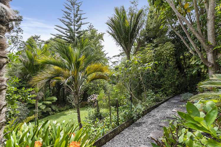 193 Godley Road Titirangi_34