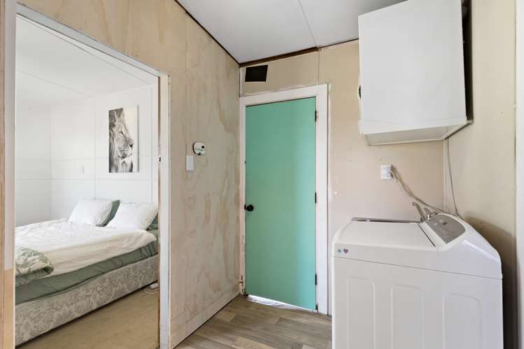 31 Violet Street Riverton_22