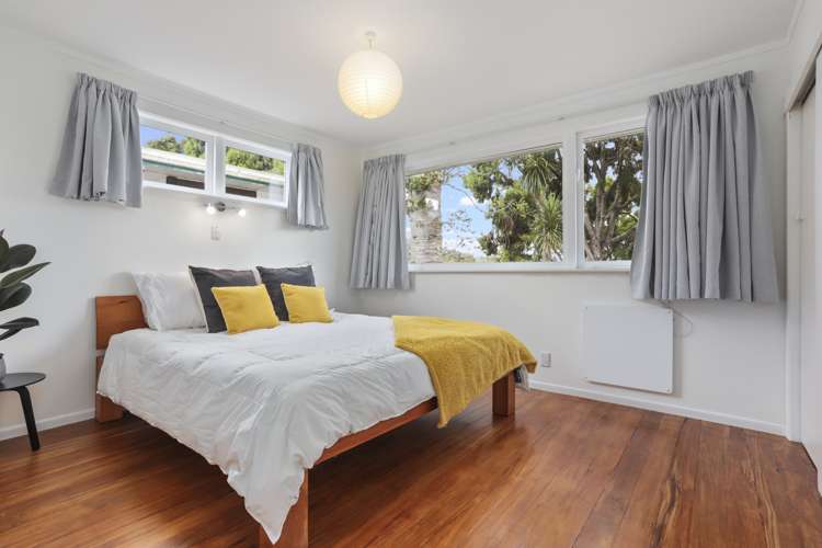 30 Rimutaka Place Titirangi_10