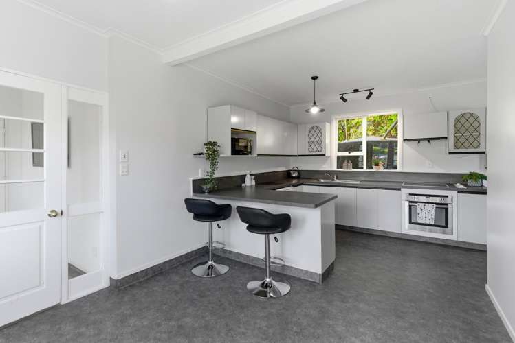 180 Grant Road Otatara_9