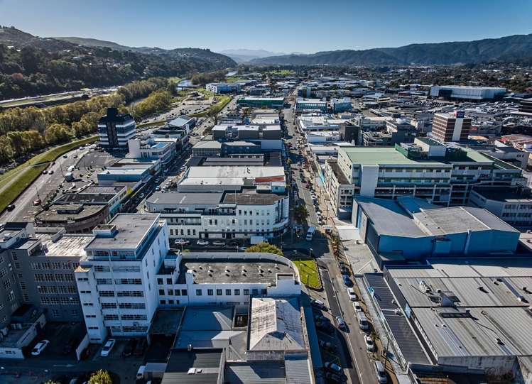 129-131 High Street Hutt Central_15