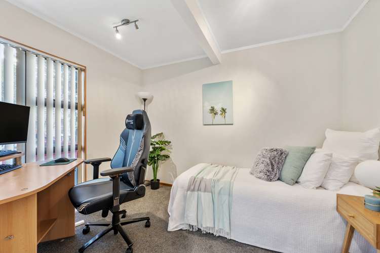 15 Cavendish Square Strathmore Park_7