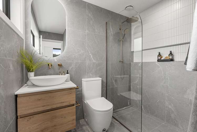 5/51 Taipari Road Te Atatu Peninsula_13