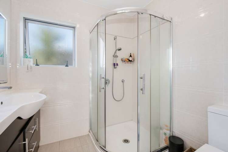 69 Tamahere Drive Glenfield_23