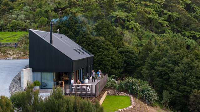 A Masterpiece of Modern Rural Living
