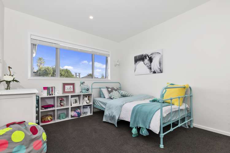 1 Pae Moana Place Stanmore Bay_15
