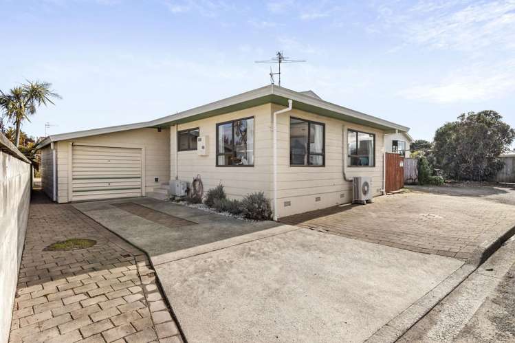 2/54 Golf Road Tahunanui_1