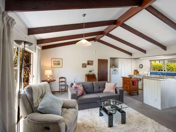 54B Treadwell Street 1227_5