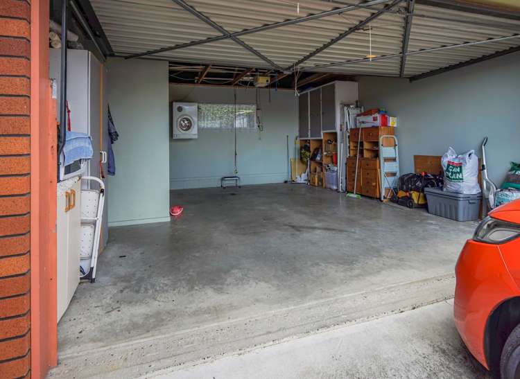 2/9 Mules Street Stoke_18