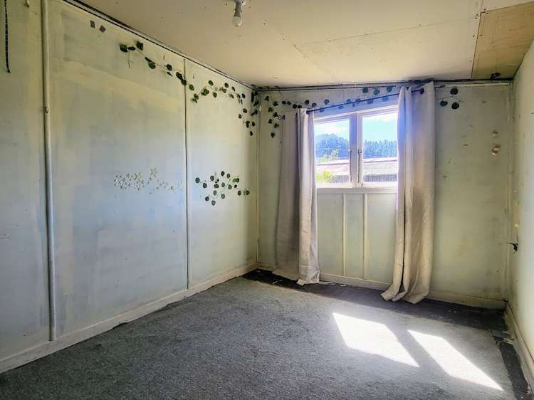 3 Kaka Street Ohura_7