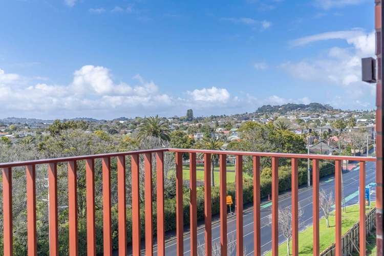 505/2B Te Ara Taurapa Point Chevalier_12