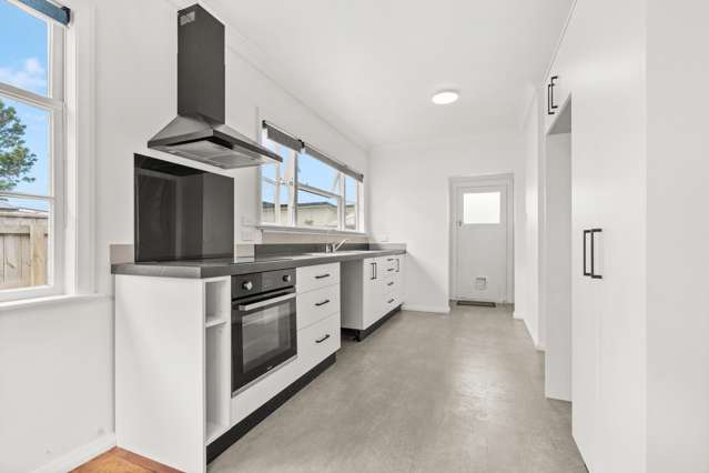 21 Victoria Street Carterton_2