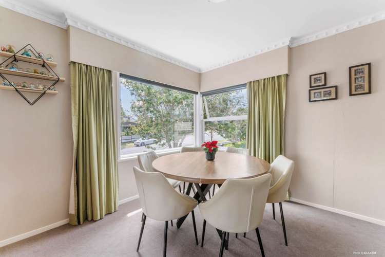 1/59 Glenmore Road Sunnyhills_15