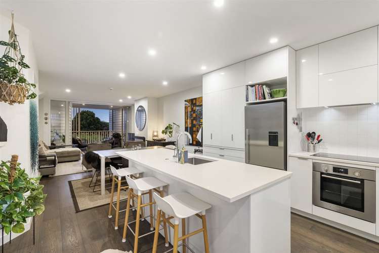 7/83 Hinemoa Street Birkenhead_4