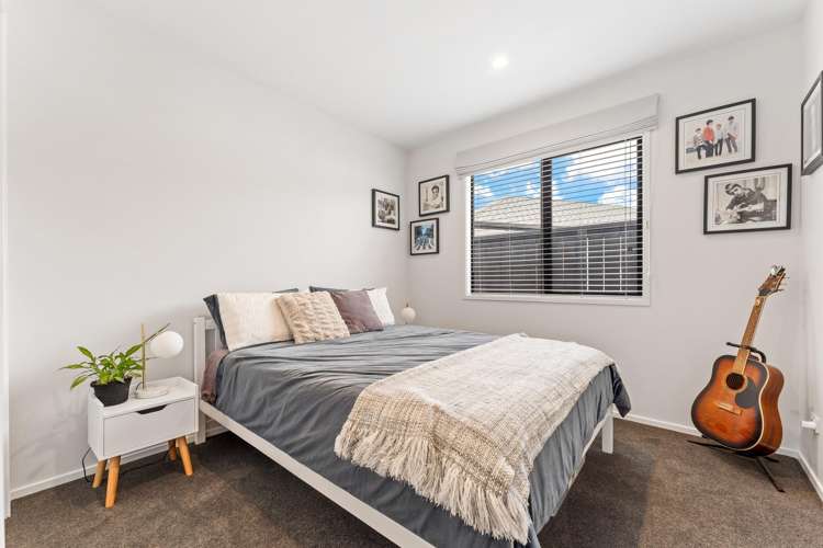 8 Matahae Crescent Wainui_15