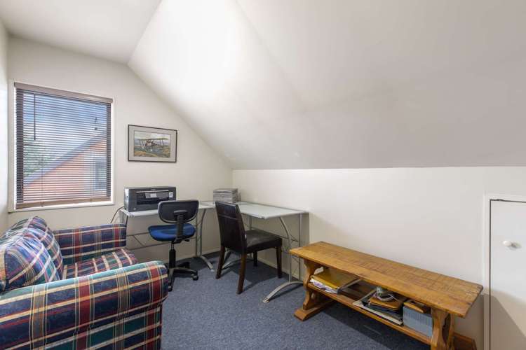 8/37 Fields Parade Oteha_13