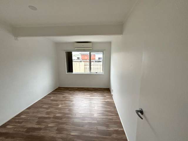 2/148 Penrose Road Penrose_2