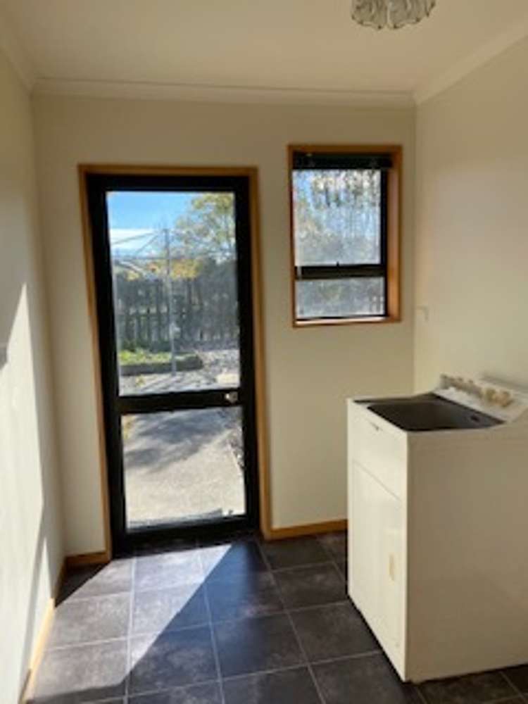 121 Pages Road Allenton_13