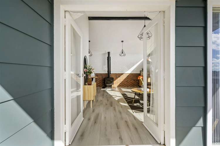 5 Taurus Crescent Beach Haven_12