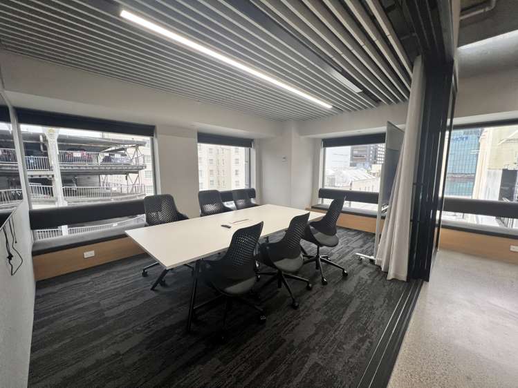 23 Customs Street East_0