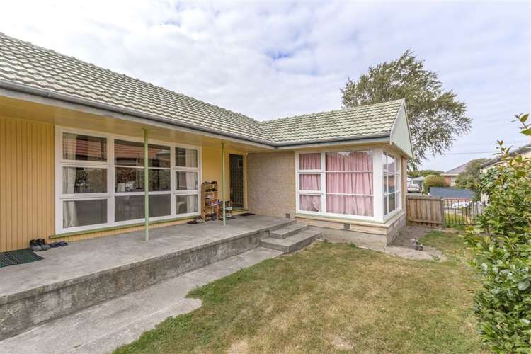 1 Brookby Crescent Avonhead_0